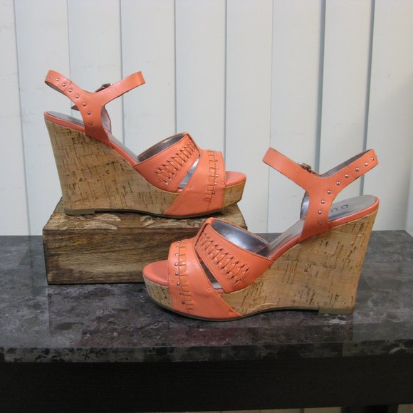 NWOT Guess coral pink studded cork wedge sandals 7 - Picture 1 of 8